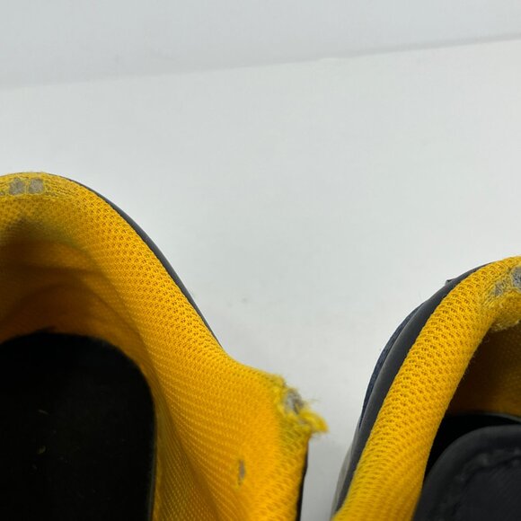 Nike Air Jordan Sneakers Size 10 Black Purple Lace Up Round Toe Low 553558-075 - Picture 9 of 9